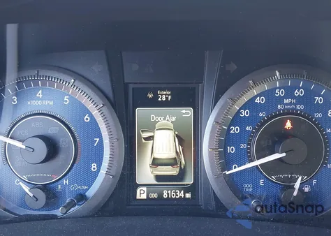 2018 Toyota Sienna Xle Premium 7 Passenger z USA, uszkodzony, nr VIN 5TDDZ3DC5JS199087